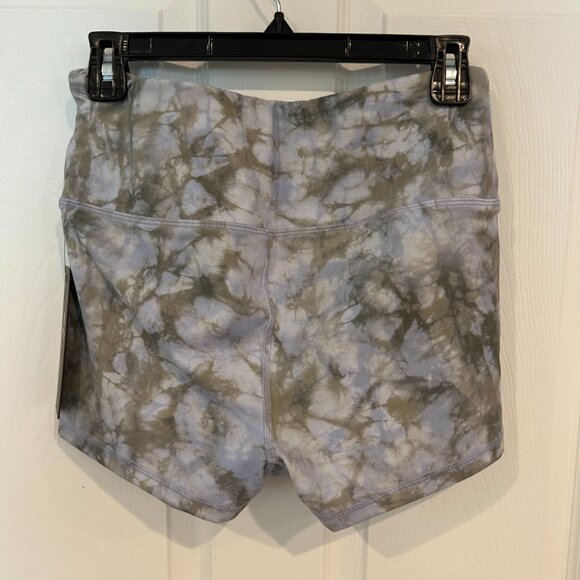 Mono b NWT active shorts,  ocean tie-dye L - Picture 6 of 7
